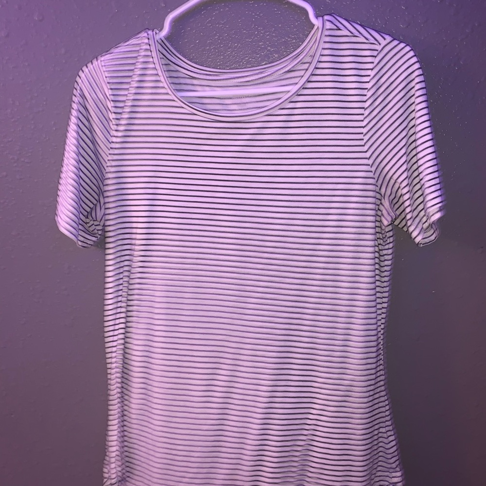 Old Navy - Picture 2 of 3